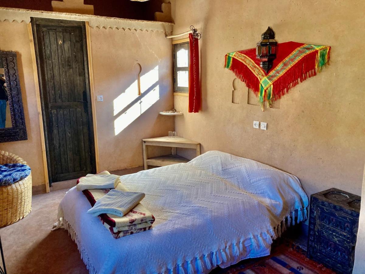 Bed and Breakfast Les 4 Saisons Du Dades Ait Idair Экстерьер фото